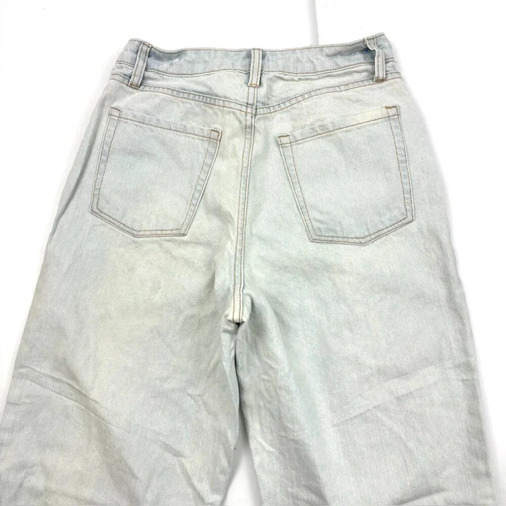 Wild Fable High Rise 90's Relaxed Straight‎ Distressed Women's size 4 Blue Jeans